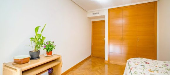 2 bedrooms Apartment in Madrid, Spain No. 181003 7