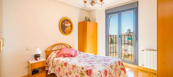 2 bedrooms Apartment in Madrid, Spain No. 181003 10