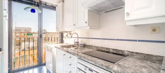 2 bedrooms Apartment in Madrid, Spain No. 181003 4