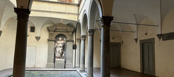 Gewerbliche Immobilie in Florence, Italy 188m², Nr. 210096 6