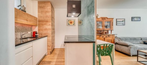 Квартира с 2 комнатами в Инсбрук-Штадт, Австрия № 222285 6