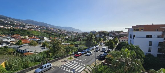 Квартира с 3 спальнями в Фуншал, Португалия № 95193 11