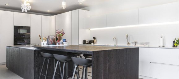 6 غرف نوم منزل في London, United Kingdom رقم 6558 7