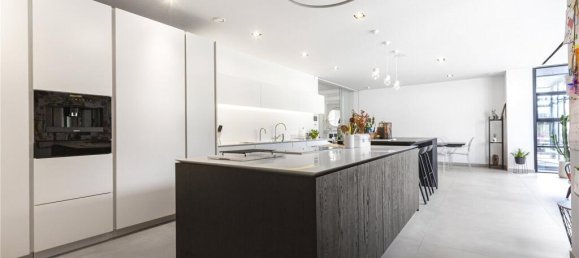 6 غرف نوم منزل في London, United Kingdom رقم 6558 57