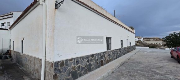 Дом с 4 спальнями в Гранада, Испания № 150587 3