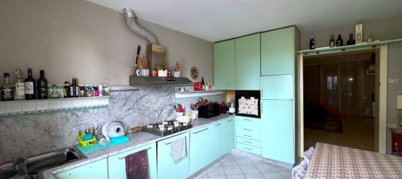 5-Zimmer Wohnung in Ponsacco, Italy, Nr. 27932 8