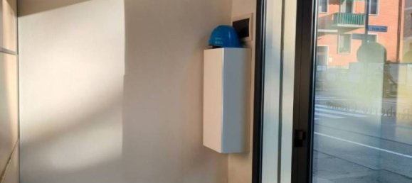 1-Zimmer Gewerbliche Immobilie in Bologna, Italy, Nr. 142639 8