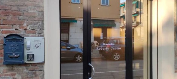 1-Zimmer Gewerbliche Immobilie in Bologna, Italy, Nr. 142639 3