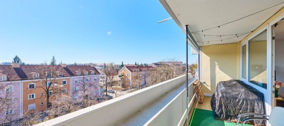 2 rooms Apartment in Munich, Germany No. 263795 8