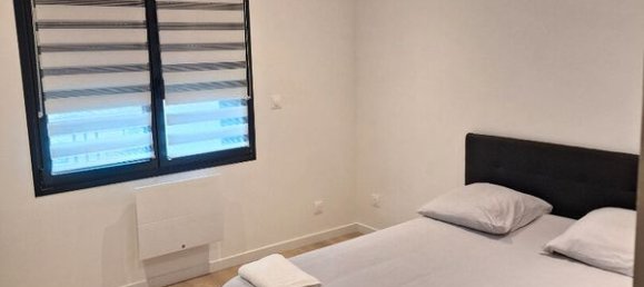 Apartamento de 3 dormitorios en Reims, France No. 154999 3