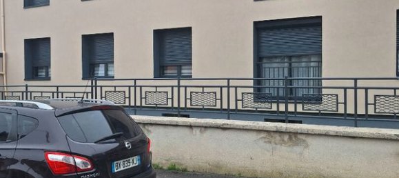 Apartamento de 3 dormitorios en Reims, France No. 154999 5