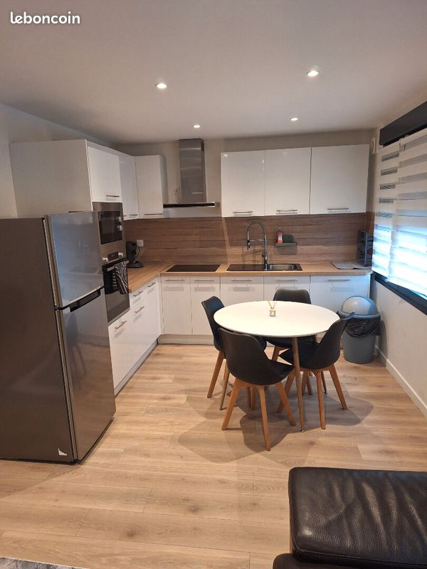 Apartamento de 3 dormitorios en Reims, France No. 154999