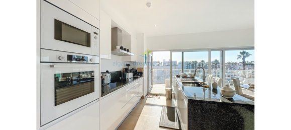 2 bedrooms Penthouse in Albufeira, Portugal No. 116897 9