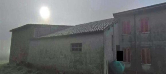 9-Zimmer Haus in Castelnovo Bariano, Italy, Nr. 215140 22