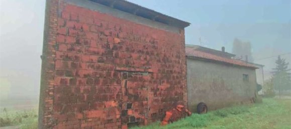 9-Zimmer Haus in Castelnovo Bariano, Italy, Nr. 215140 18