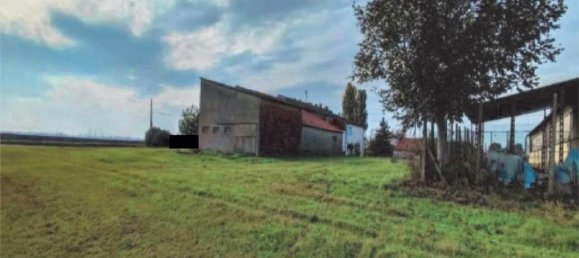 9-Zimmer Haus in Castelnovo Bariano, Italy, Nr. 215140 46