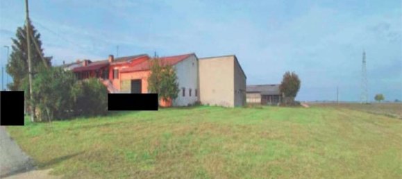 9-Zimmer Haus in Castelnovo Bariano, Italy, Nr. 215140 13