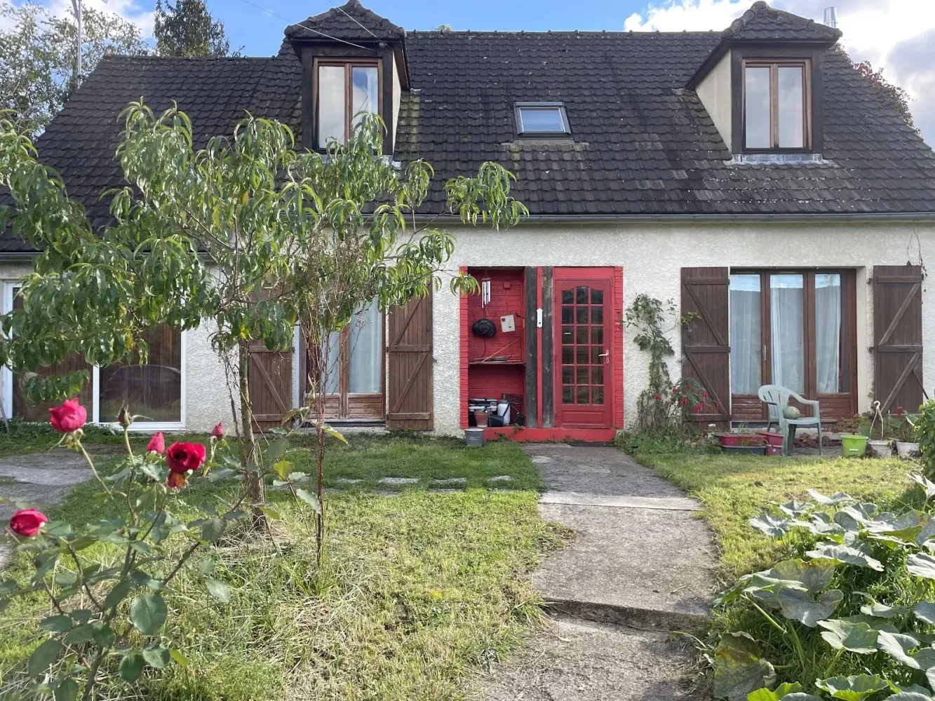 3 bedrooms House in Saint-Cyr-sur-Morin, France No. 321609