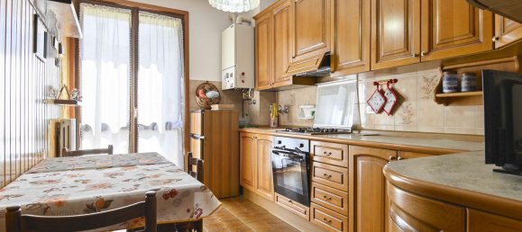 7 bedrooms Villa in Carnate, Italy No. 334607 11