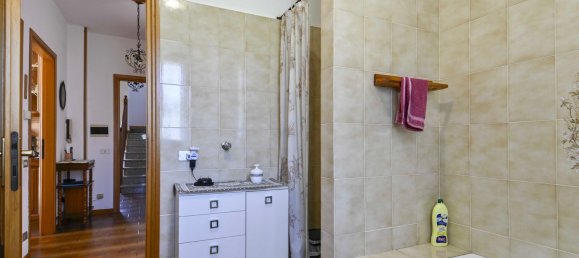 7 bedrooms Villa in Carnate, Italy No. 334607 22