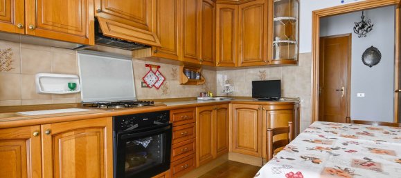 7 bedrooms Villa in Carnate, Italy No. 334607 12