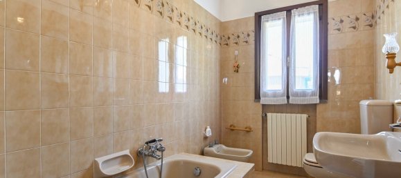 7 bedrooms Villa in Carnate, Italy No. 334607 43