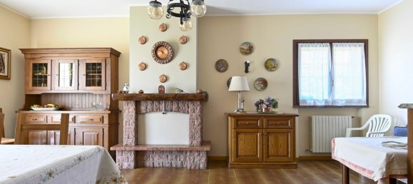 7 bedrooms Villa in Carnate, Italy No. 334607 5