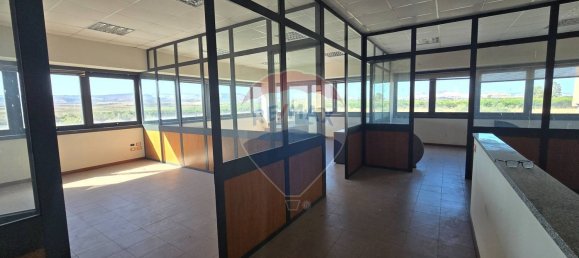 Entrepôt à Belpasso, Italy 2500m² No. 358109 11