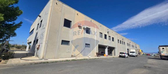Entrepôt à Belpasso, Italy 2500m² No. 358109 13