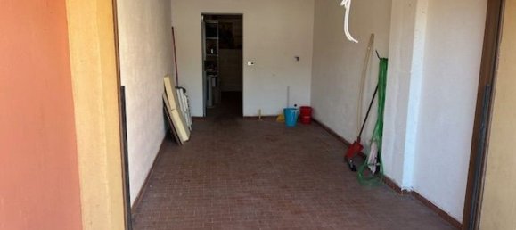 3 Schlafzimmer Wohnung in Vergato, Italy, Nr. 341179 9