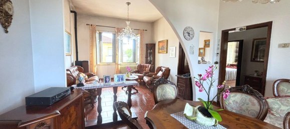 4 bedrooms Apartment in Cerea, Italy No. 315993 5