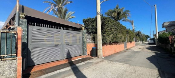 1 Schlafzimmer Villa in Catania, Italy, Nr. 215512 5
