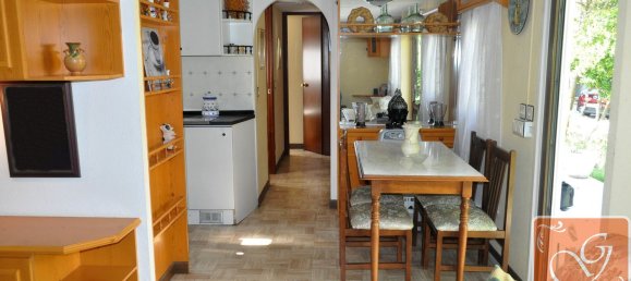 3 bedrooms House in Madrid, Spain No. 184802 10