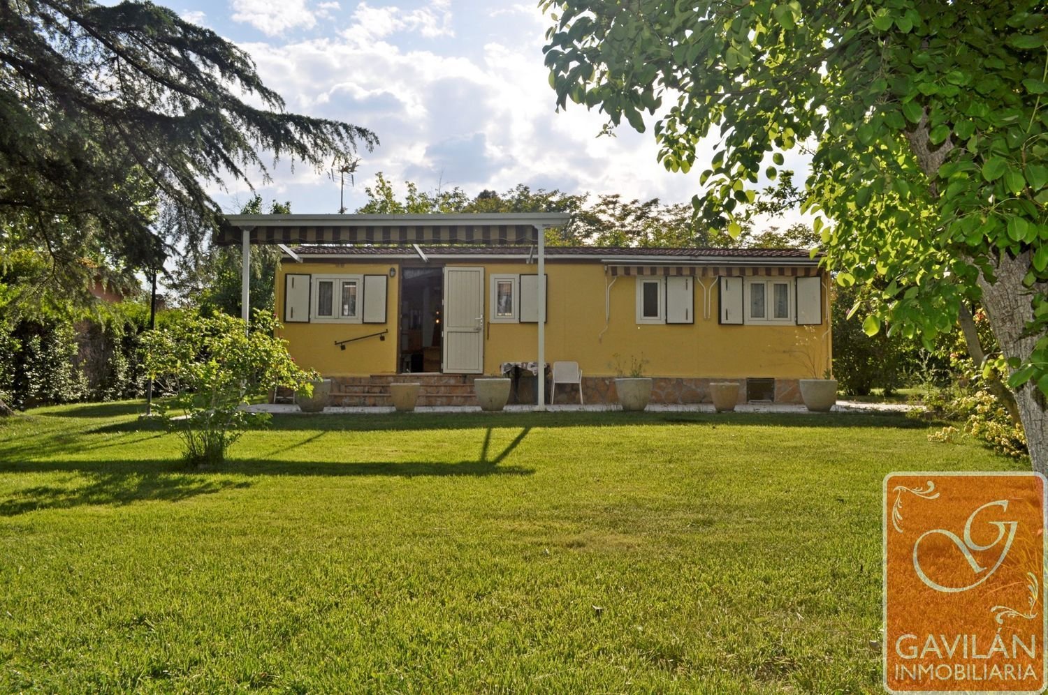 3 bedrooms House in Madrid, Spain No. 184802