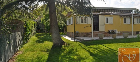 3 bedrooms House in Madrid, Spain No. 184802 8