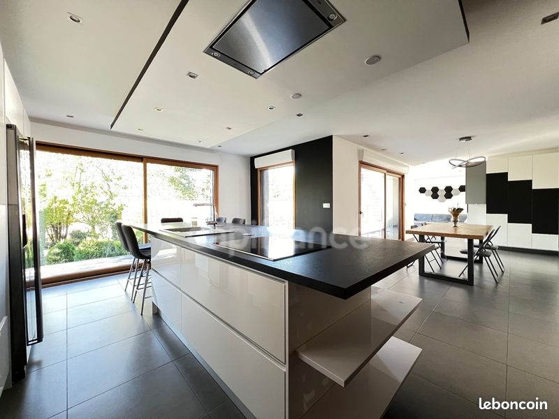 Villa de 4 dormitorios en Hesdin-l'Abbe, France No. 210884