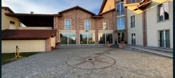 Gewerbliche Immobilie in Riva presso Chieri, Italy 2893m², Nr. 270832 4