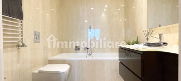 2 bedrooms Apartment in Rome, Italy No. 50110 16