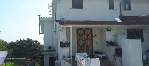 5 rooms House in Fiumicino, Italy No. 11166 2