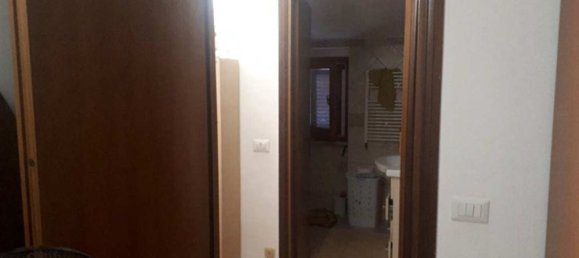 5 rooms House in Fiumicino, Italy No. 11166 17