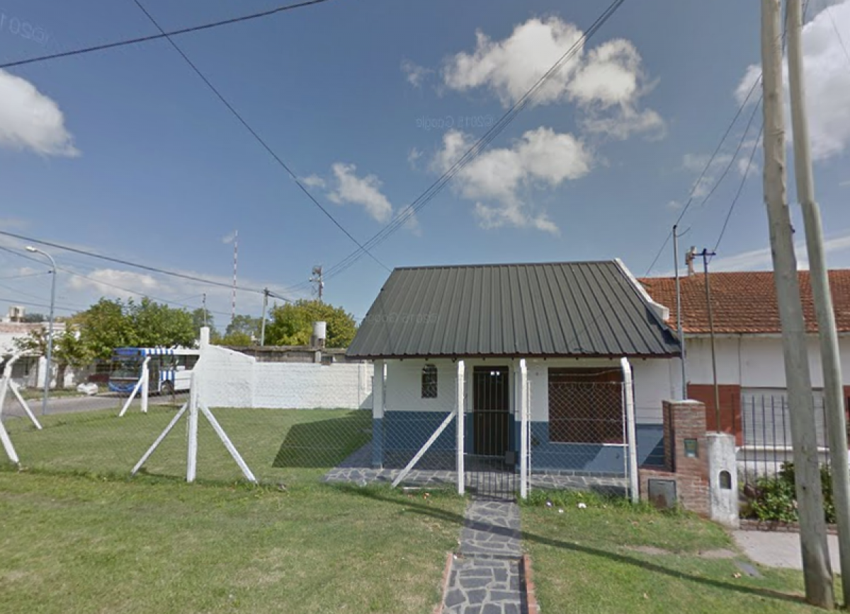 2 bedrooms House in Mar del Plata, Argentina No. 76089