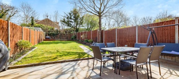 4 bedrooms House in Bushey, United Kingdom No. 6193 13