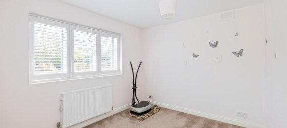 4 bedrooms House in Bushey, United Kingdom No. 6193 7