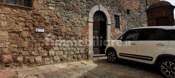 8 bedrooms Apartment in Chiusdino, Italy No. 151326 4