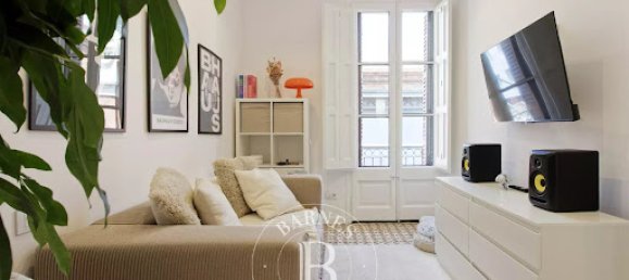 2 bedrooms Apartment in Sant Marti, Spain No. 183378 6