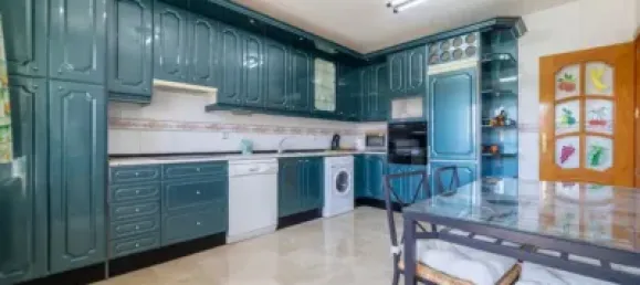 7 bedrooms House in Villa del Prado, Spain No. 151465 4