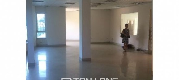 300m² House in Tay Ho, Vietnam No. 2450 14