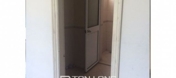 300m² House in Tay Ho, Vietnam No. 2450 11