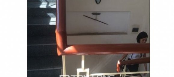 300m² House in Tay Ho, Vietnam No. 2450 6