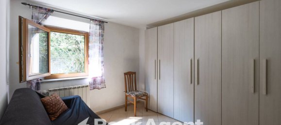 2 bedrooms House in Firenzuola, Italy No. 297655 8